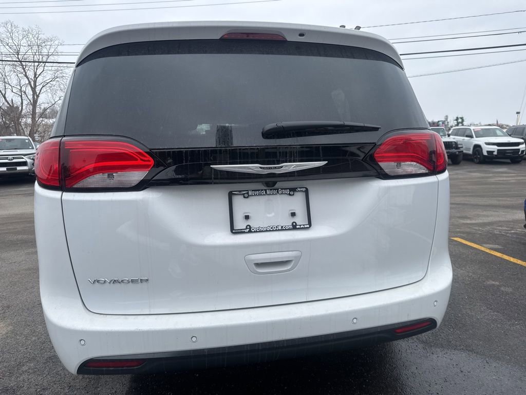 New 2026 Chrysler Voyager LX FWD image 3