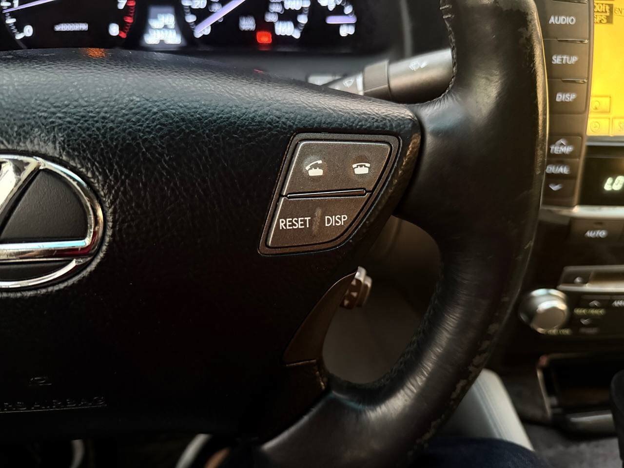 Used 2010 Lexus LS 460 AWD w/ Luxury Value Edition image 32