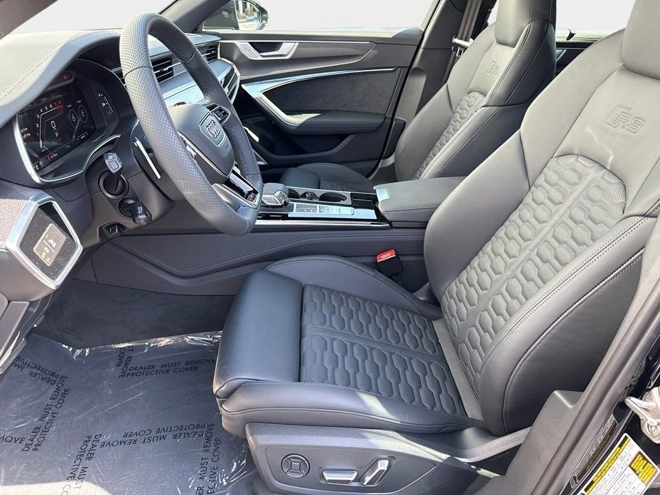 New 2025 Audi RS 6 performance image 16