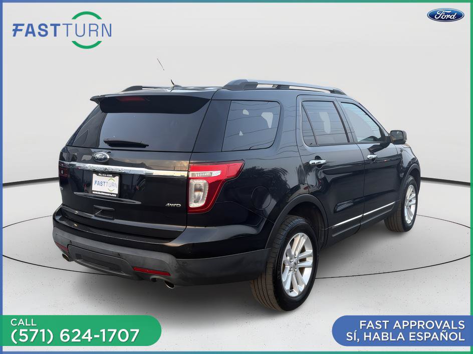 Used 2015 Ford Explorer XLT w/ Equipment Group 202A AWD/4WD image 9