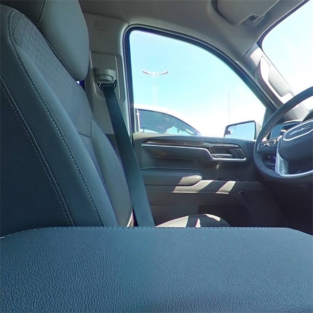 New 2026 GMC Sierra 1500 SLE image 28