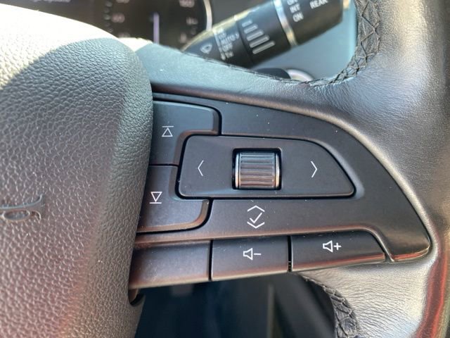 Used 2019 Cadillac XT4 Premium Luxury AWD/4WD image 22