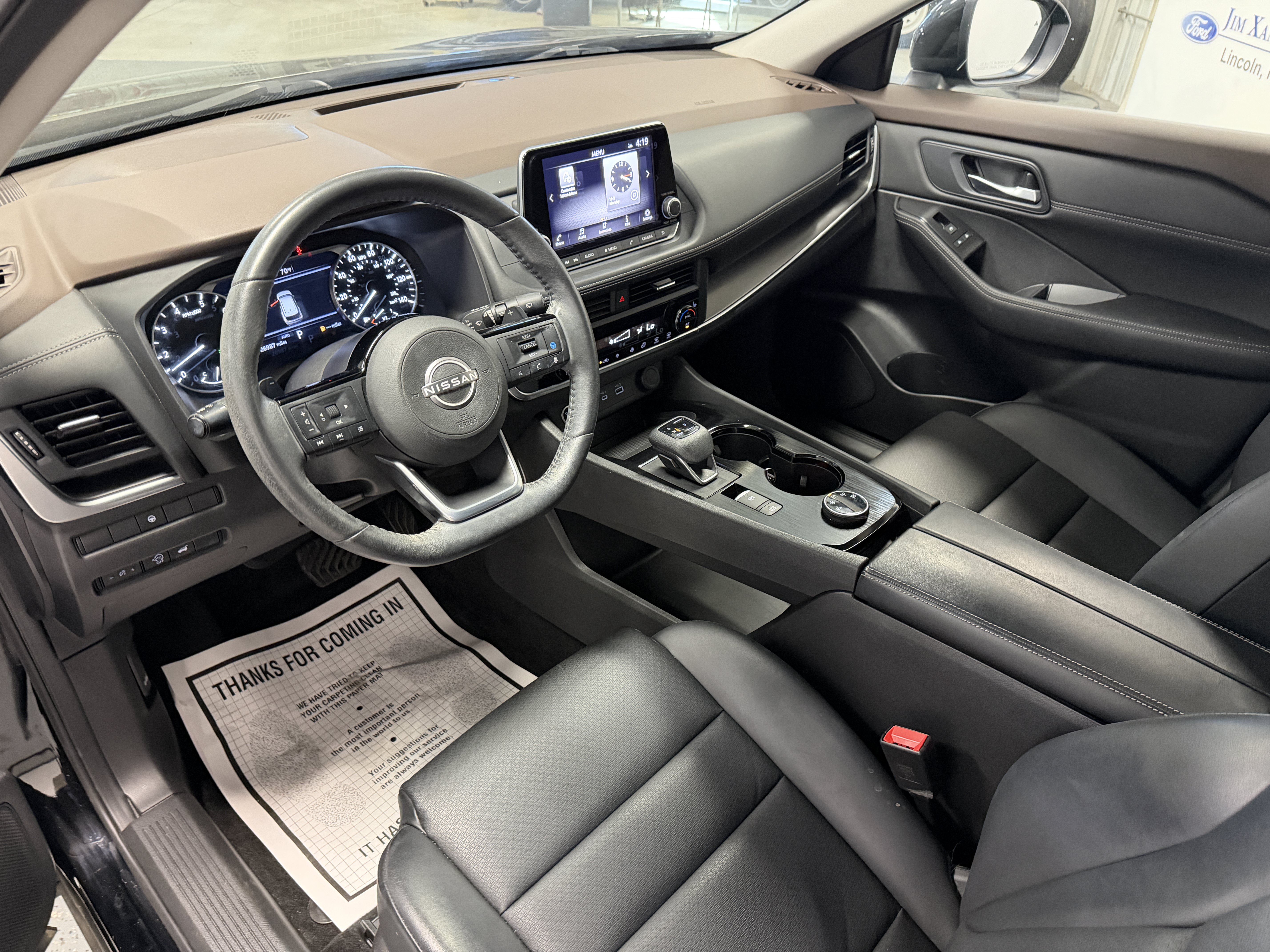 Used 2023 Nissan Rogue SV w/ SV Premium B Package AWD/4WD image 4