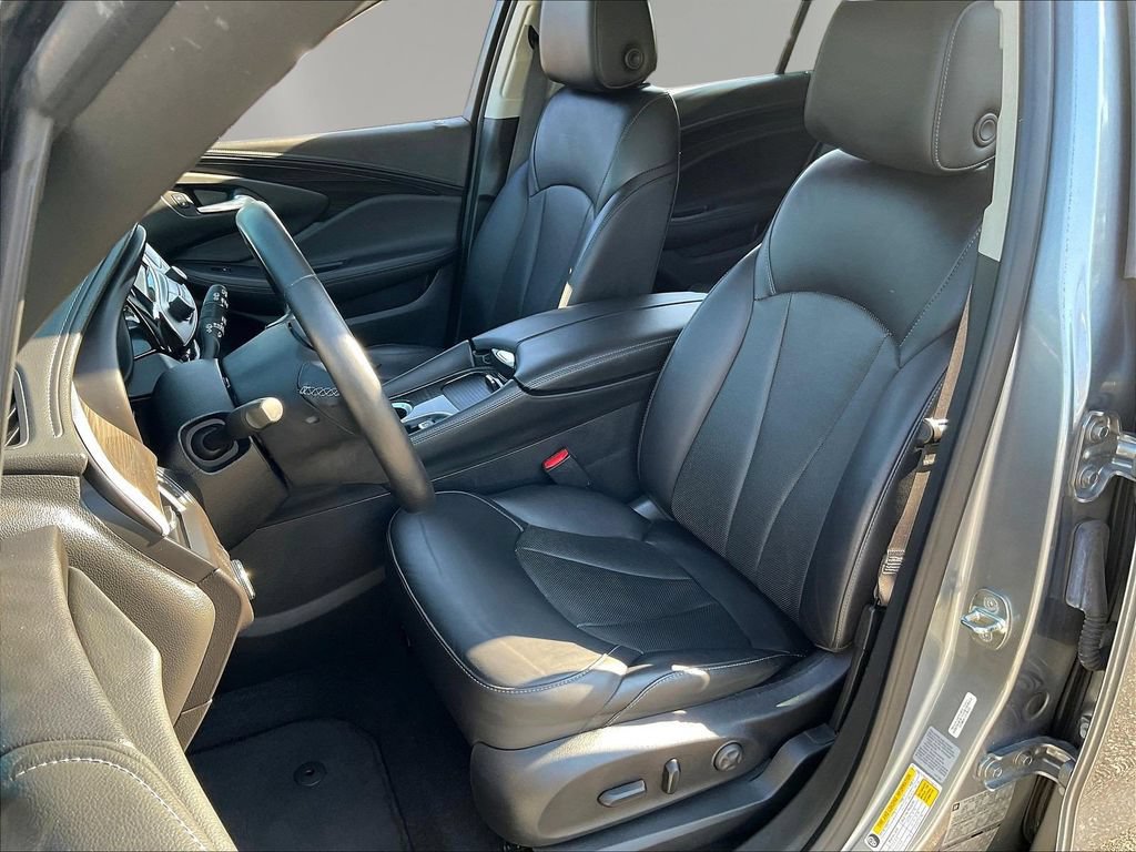 Used 2020 Buick Envision Essence AWD/4WD image 22