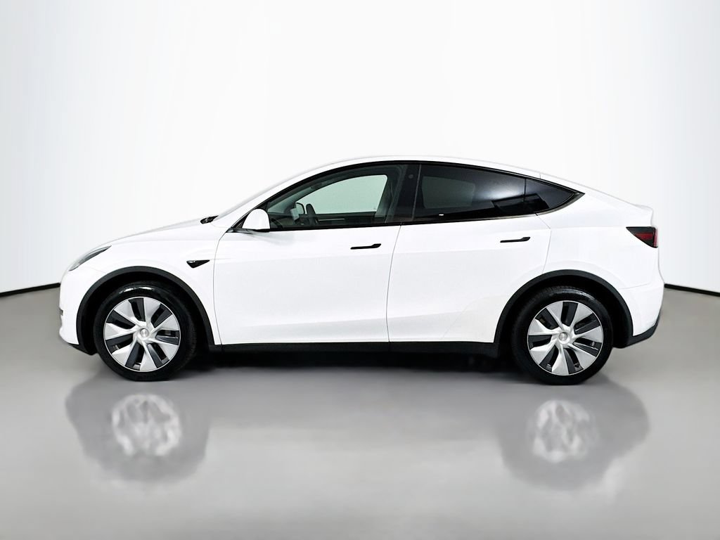 Used 2023 Tesla Model Y Long Range AWD/4WD image 7
