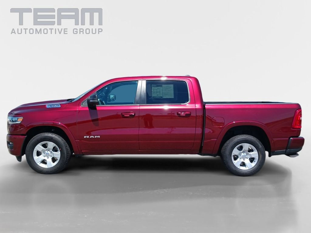Used 2025 RAM 1500 Big Horn AWD/4WD image 4
