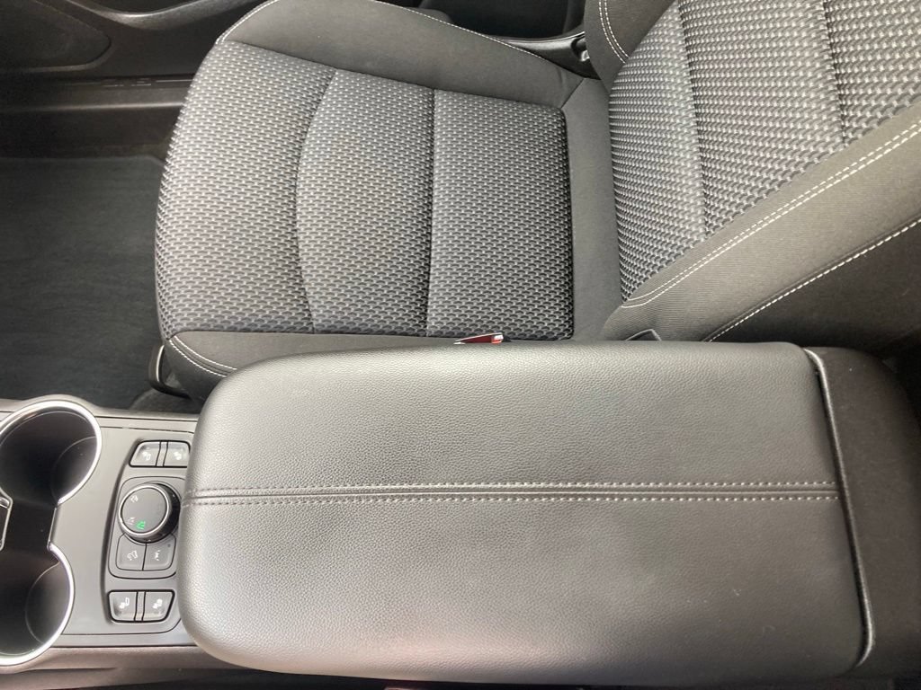 Used 2024 GMC Terrain SLE w/ Driver Convenience Package AWD/4WD image 38