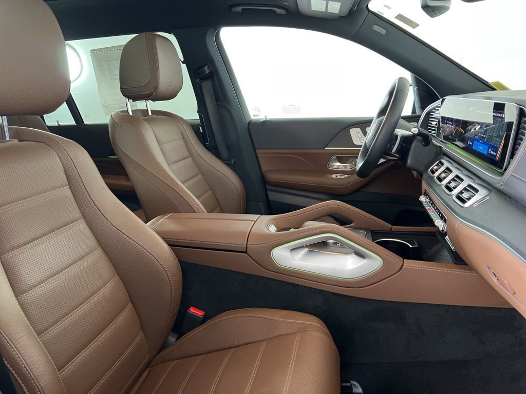 Certified 2025 Mercedes-Benz GLS 450 4MATIC image 20