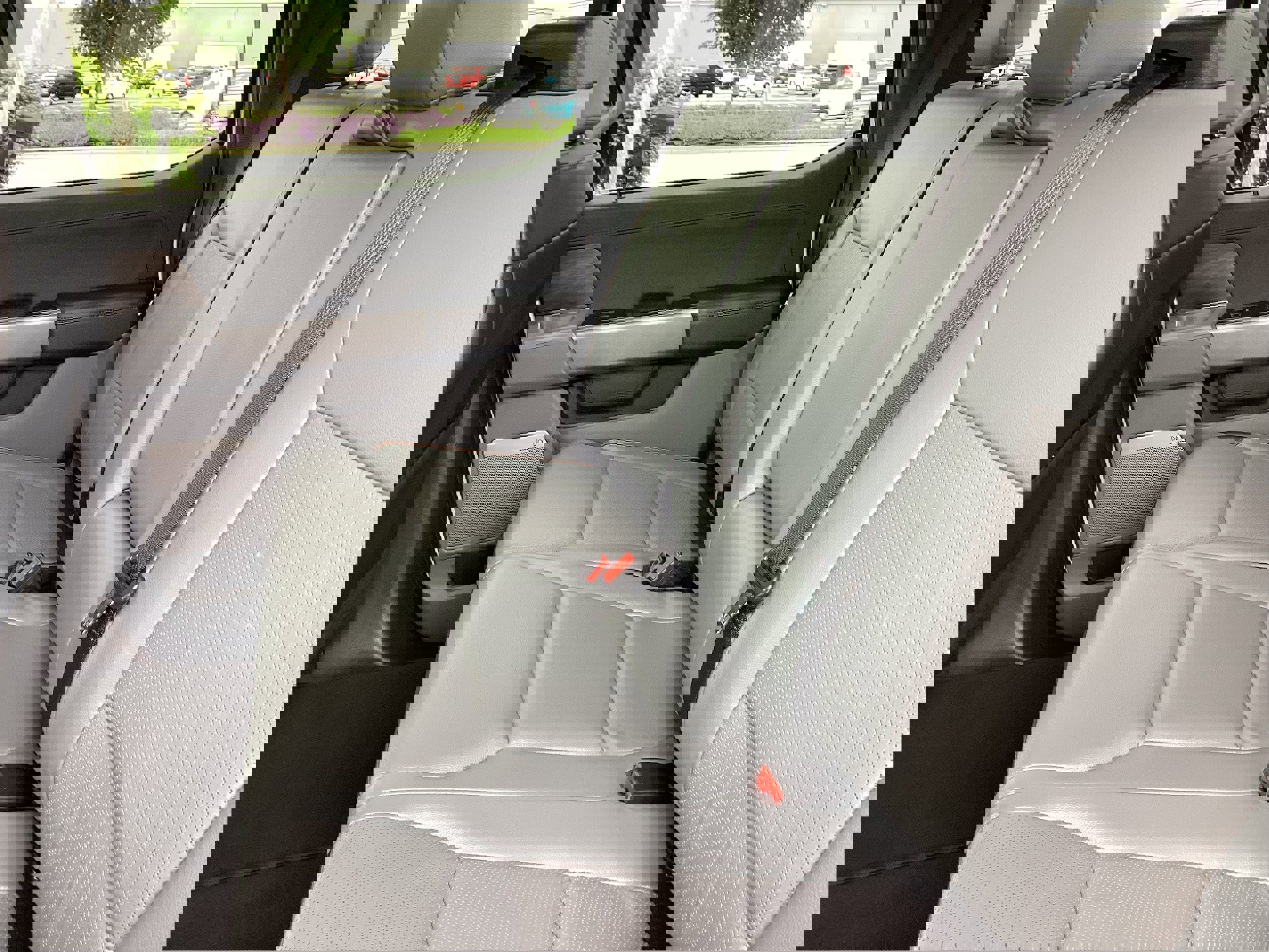 Used 2024 Ford F150 Lariat image 13