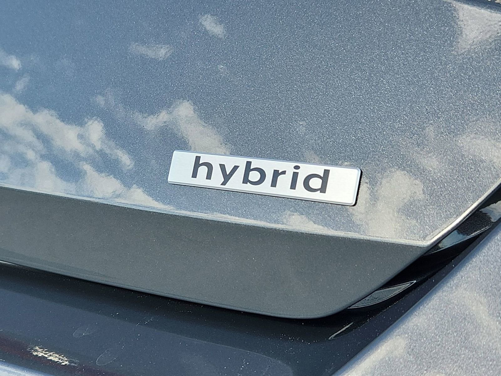 Used 2025 Hyundai Elantra SEL image 9