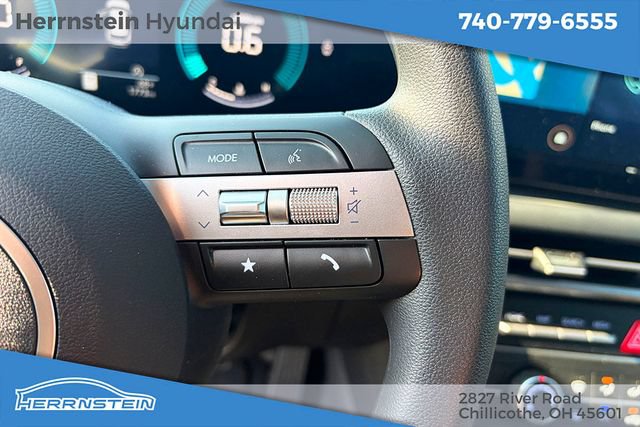 Used 2026 Hyundai Tucson SE AWD/4WD image 13