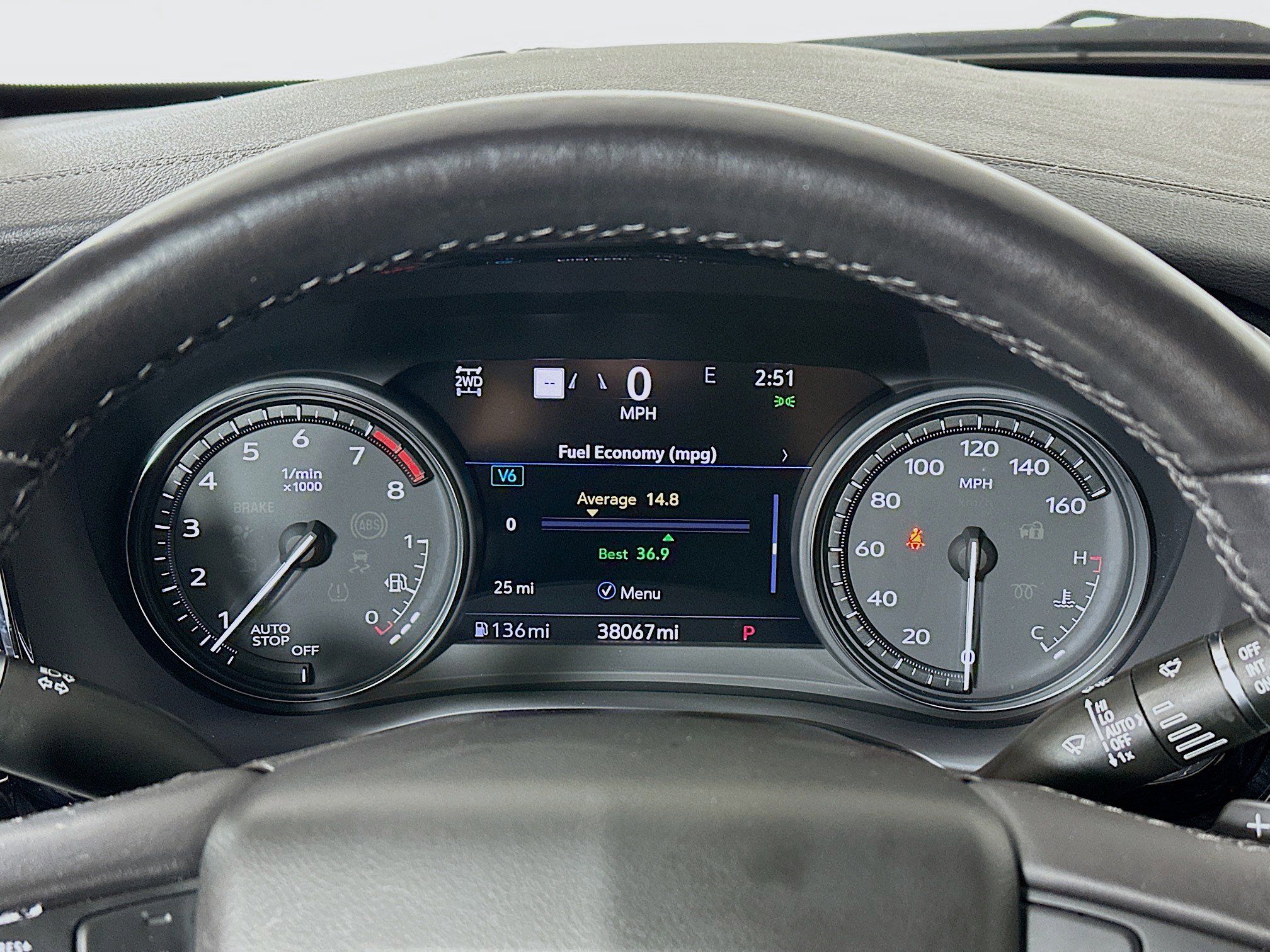 Used 2022 Cadillac XT6 Premium Luxury w/ Technology Package image 12