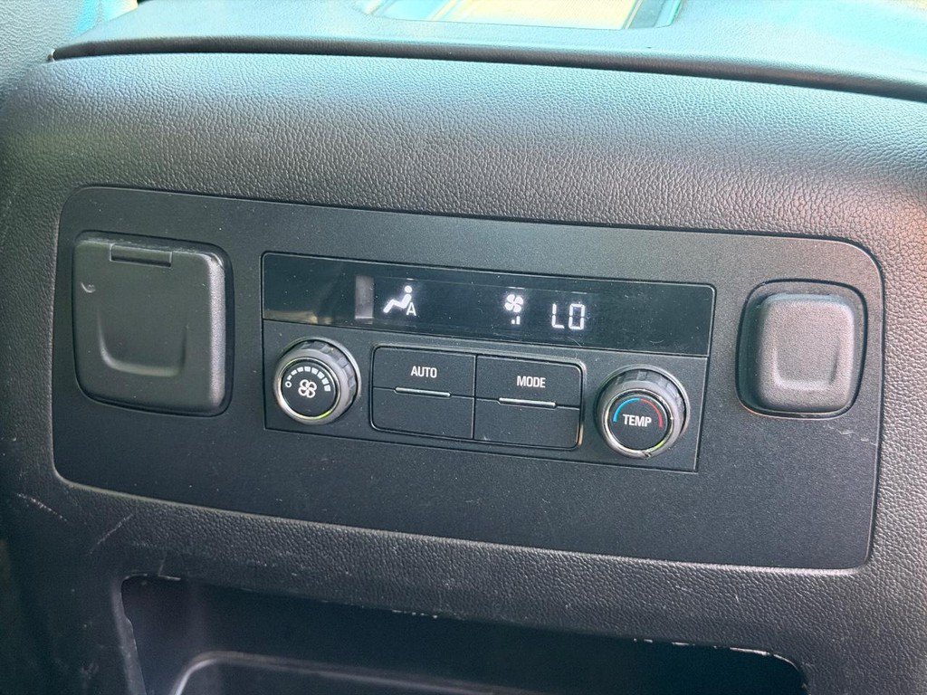 Used 2017 Chevrolet Tahoe LT AWD/4WD image 15