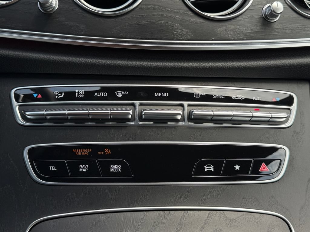Used 2023 Mercedes-Benz E 350 4MATIC Sedan image 17
