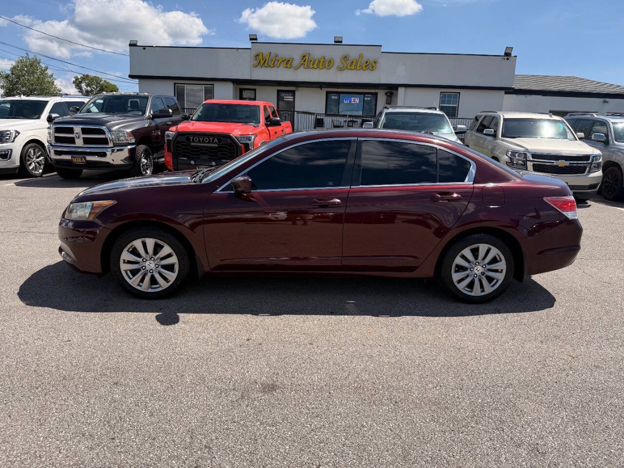Used 2012 Honda Accord EX-L image 1
