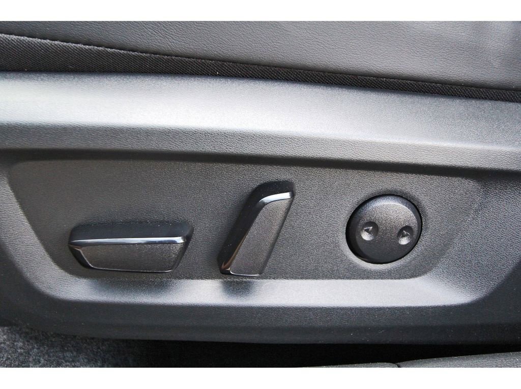 New 2026 Nissan Rogue SV image 20