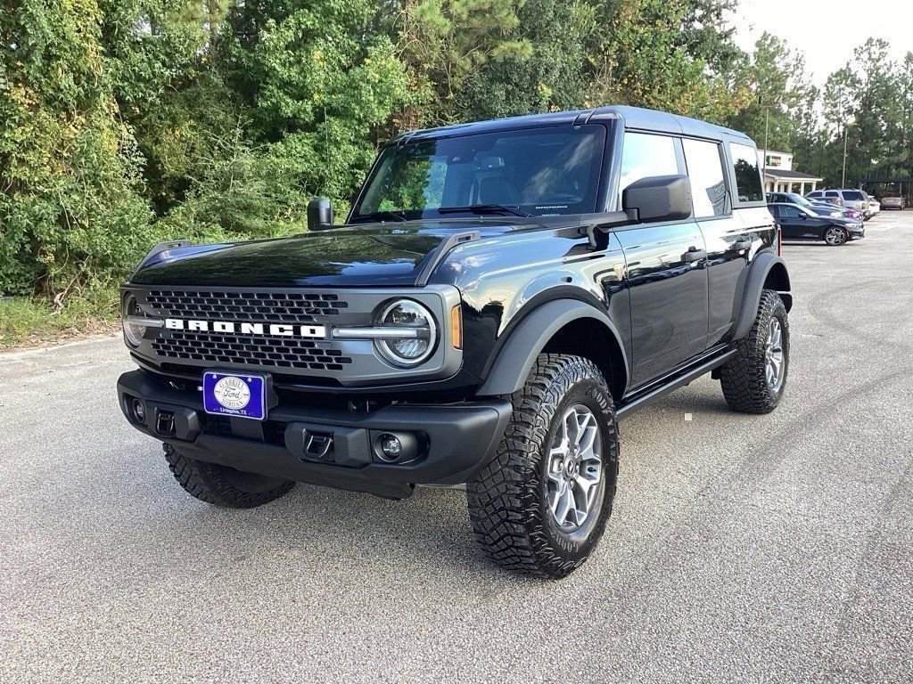 New 2025 Ford Bronco Badlands AWD/4WD image 3