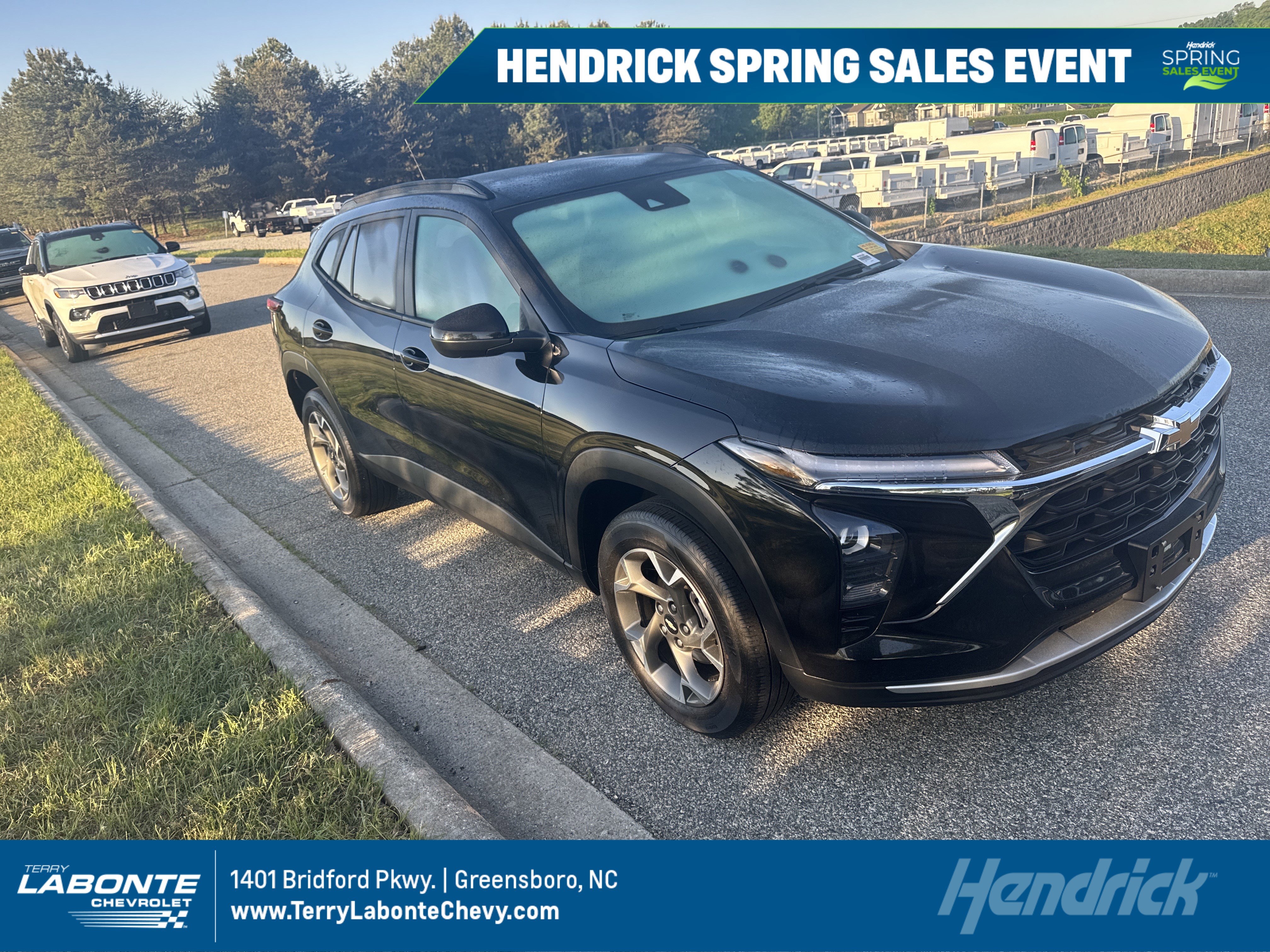 Certified 2024 Chevrolet Trax LT w/ Driver Confidence Package FWD image 1