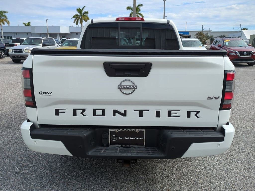 Certified 2022 Nissan Frontier SV image 6
