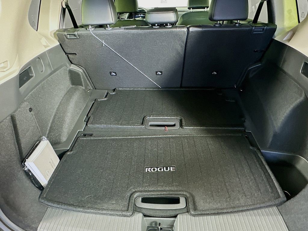New 2026 Nissan Rogue Platinum w/ Platinum Premium Package image 33
