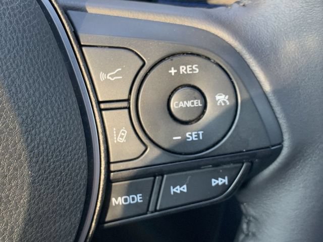 Used 2023 Toyota RAV4 XSE AWD/4WD image 29