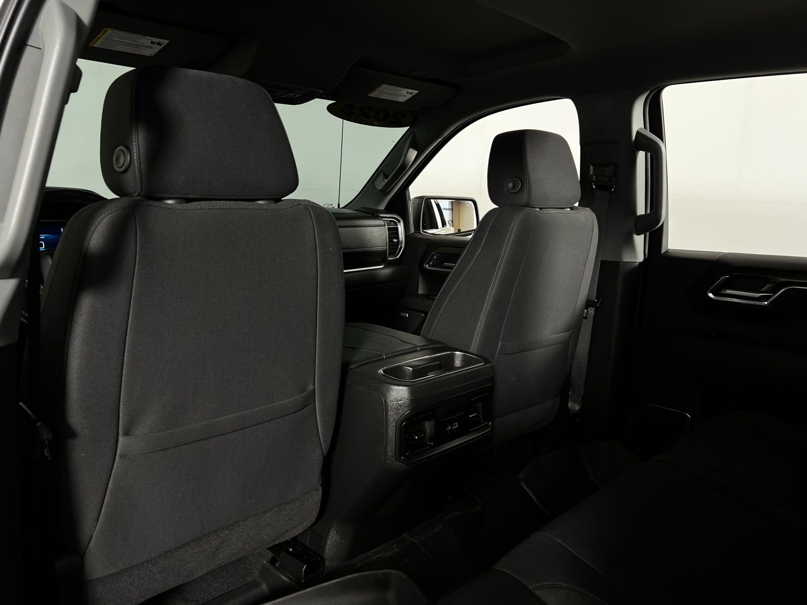 Used 2025 Chevrolet Silverado 1500 LT Trail Boss w/ Convenience Package II image 25