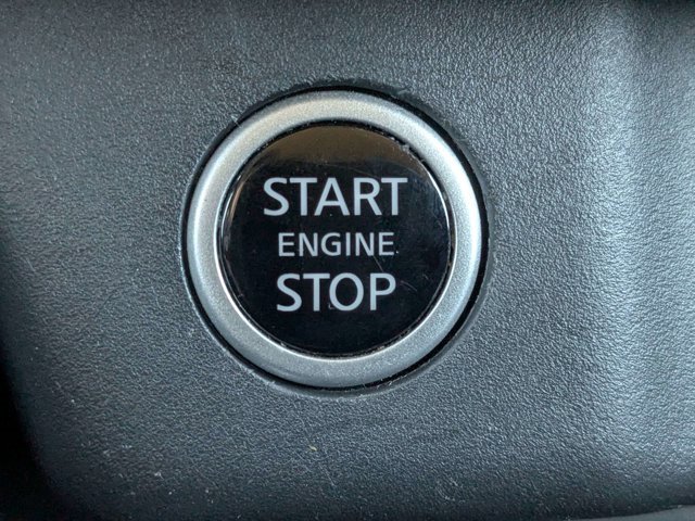 Certified 2023 Nissan Rogue SV image 31