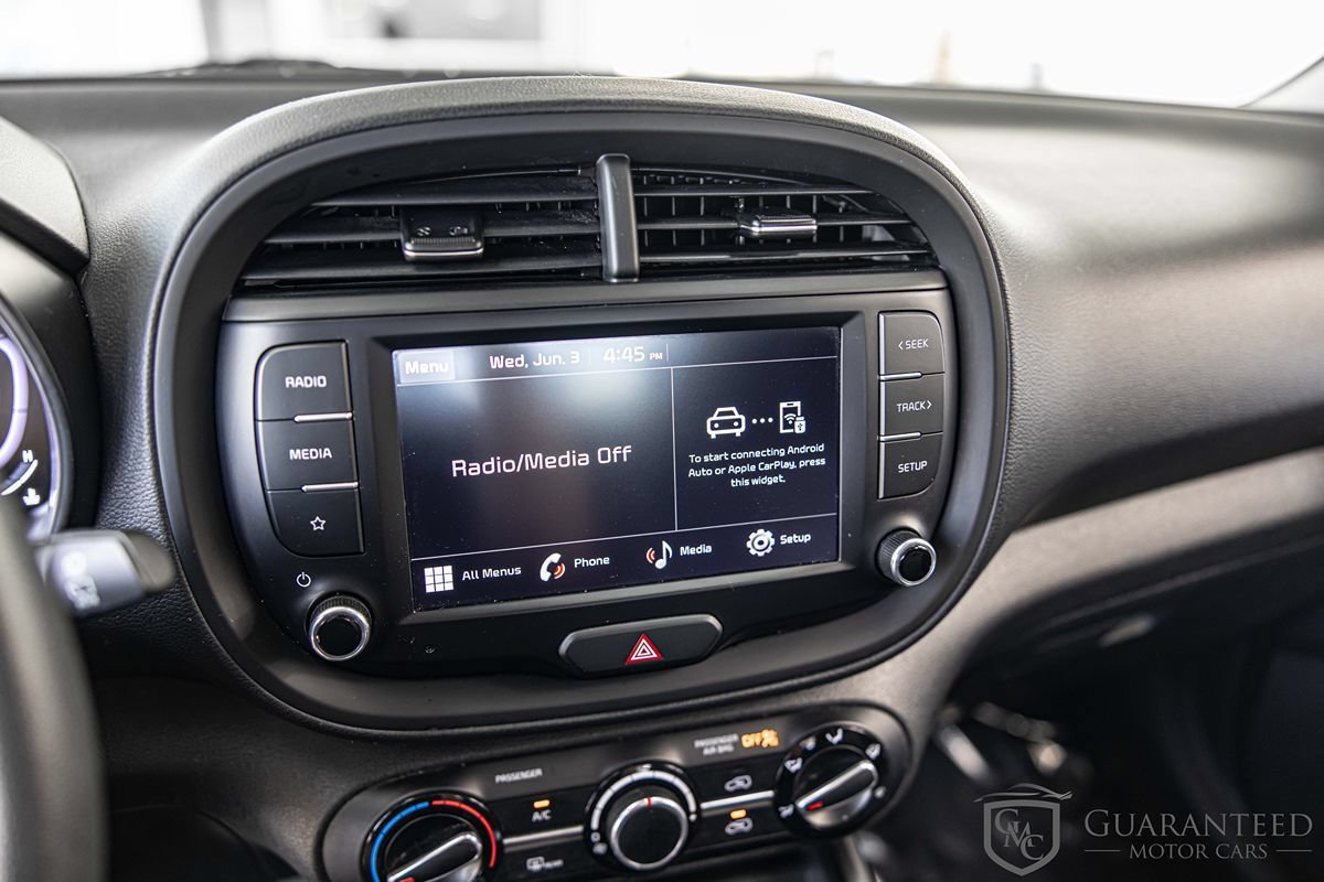 Used 2023 Kia Soul LX w/ Option Group 015 FWD image 26