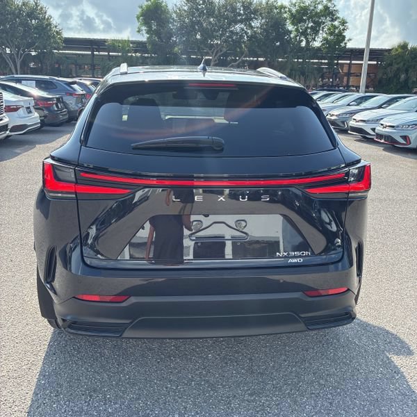 Used 2025 Lexus NX 350h AWD w/ Accessory Package (Z2) image 11