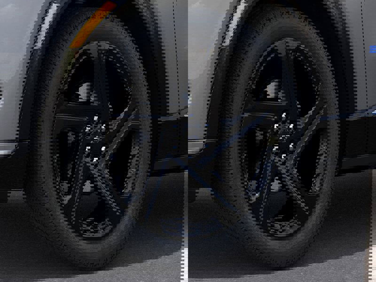 New 2026 Chevrolet Equinox EV RS image 9