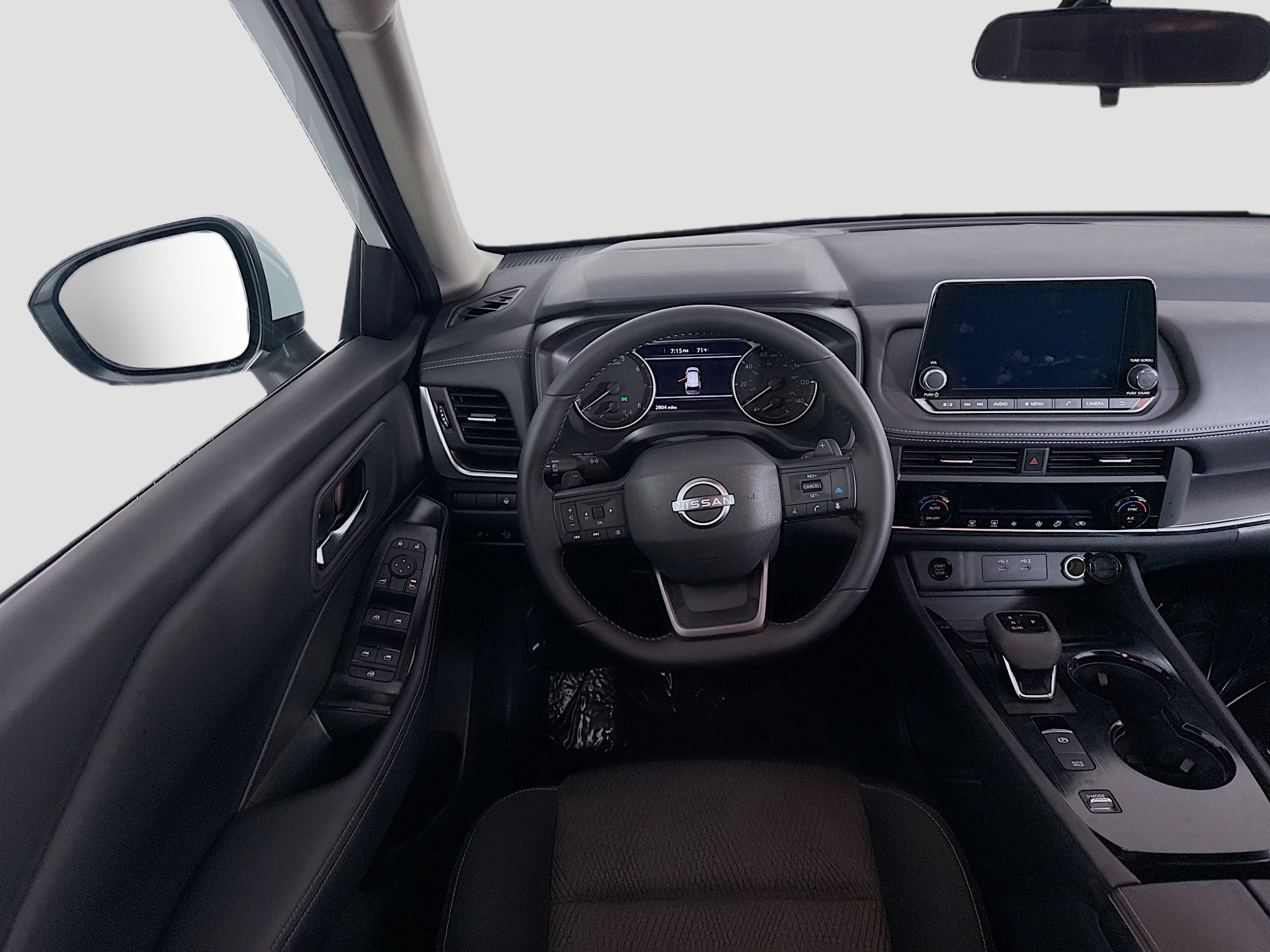 Used 2026 Nissan Rogue SV image 17