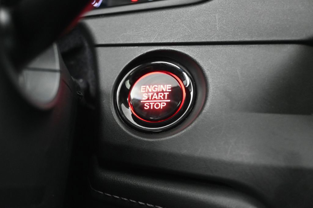 Used 2025 Honda Accord SE image 18