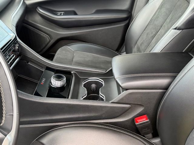 Certified 2024 Jeep Grand Cherokee Altitude AWD/4WD image 20