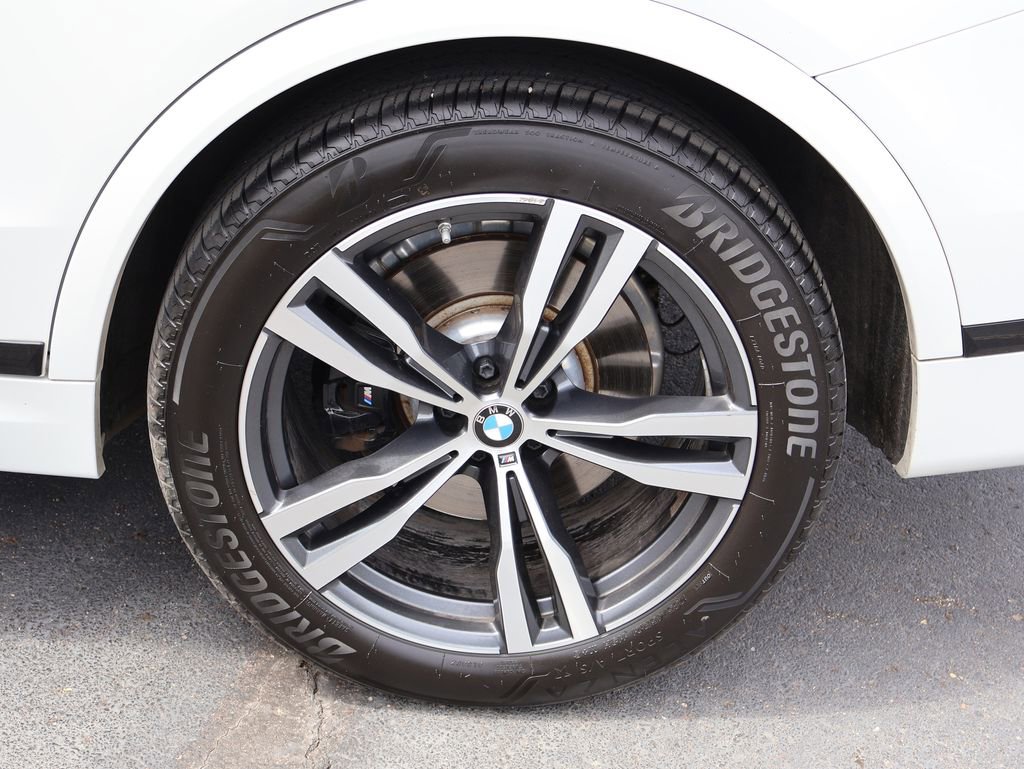 Certified 2024 BMW X7 xDrive40i w/ M Sport Package image 50