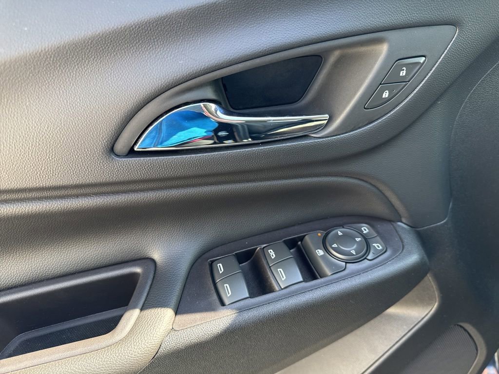 Used 2019 Chevrolet Equinox LT FWD image 19