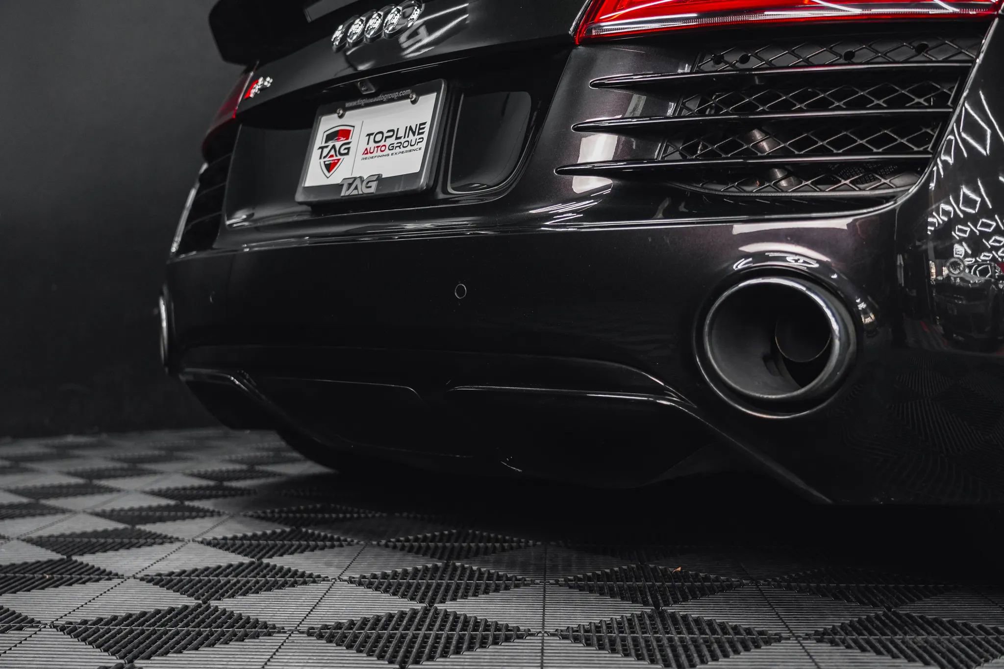 Used 2015 Audi R8 V8 image 24