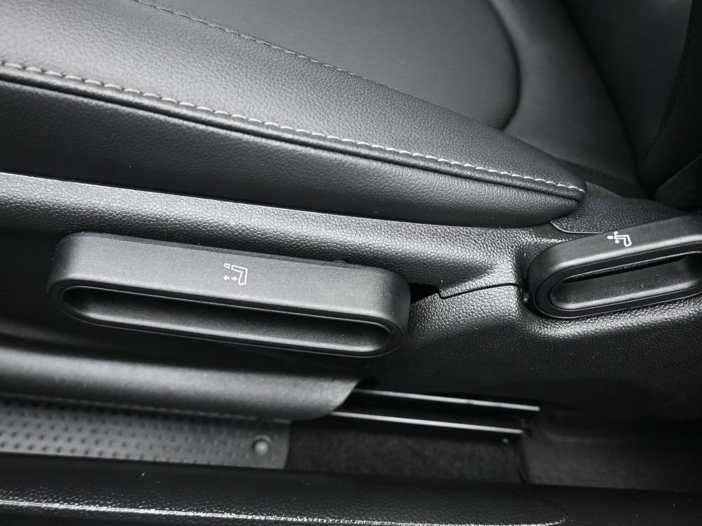 Used 2022 MINI Cooper S image 12