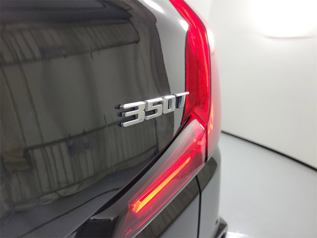 Certified 2025 Cadillac XT4 Premium Luxury image 5