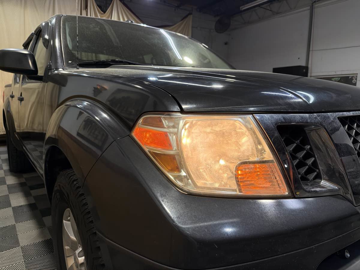 Used 2013 Nissan Frontier SV RWD image 7