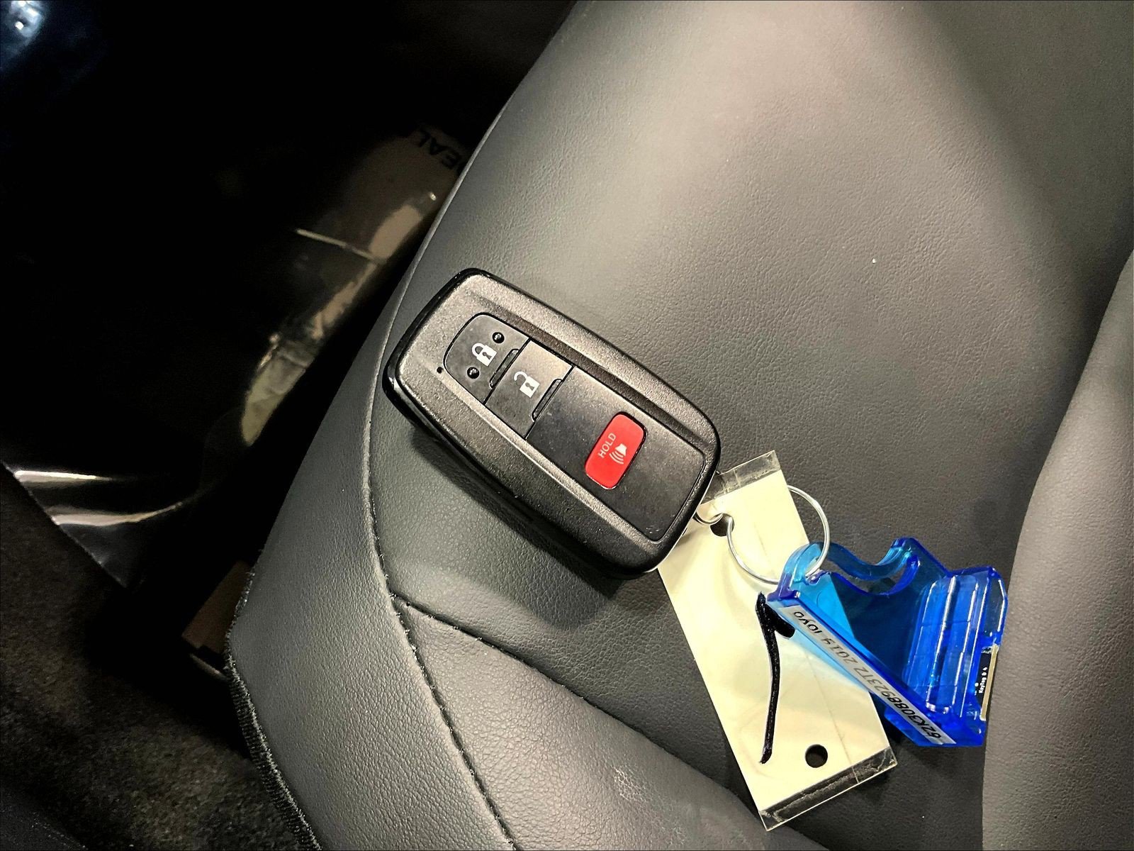 Used 2019 Toyota Prius XLE FWD image 34
