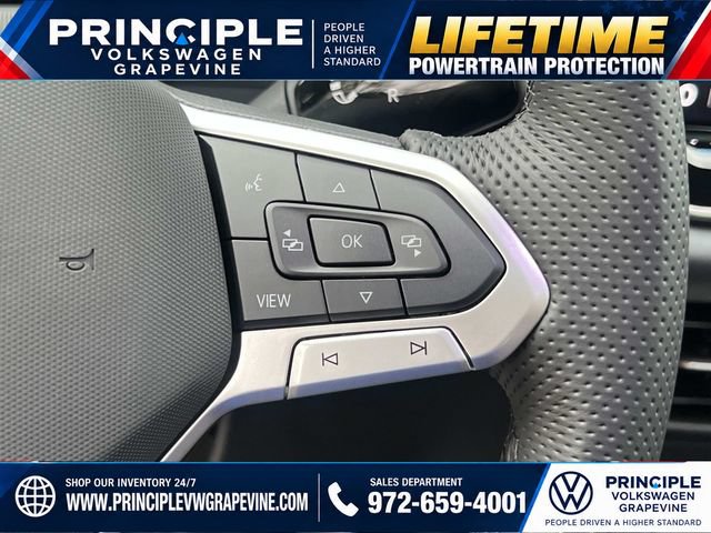 New 2026 Volkswagen Tiguan SE R-Line FWD image 16