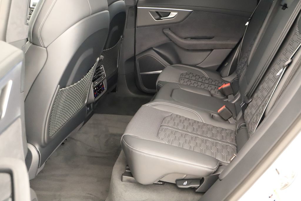 New 2026 Audi RS Q8 performance image 28