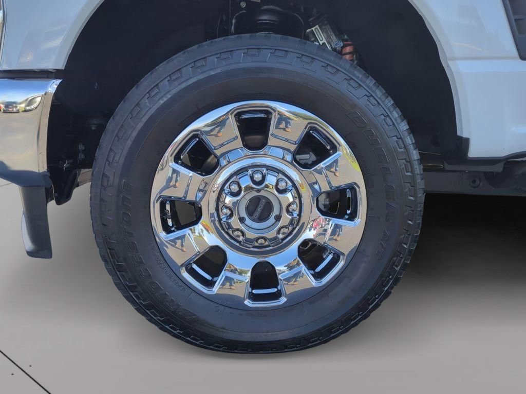 Used 2025 Ford F250 Lariat w/ Lariat Ultimate Package image 9
