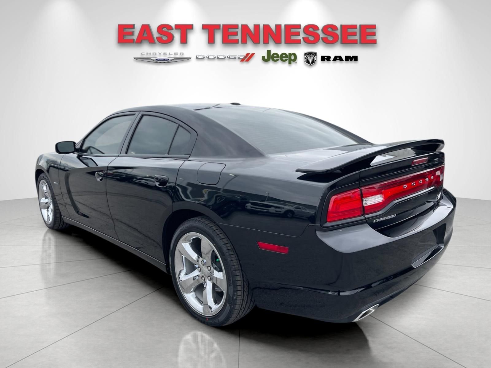 Used 2014 Dodge Charger R/T image 5