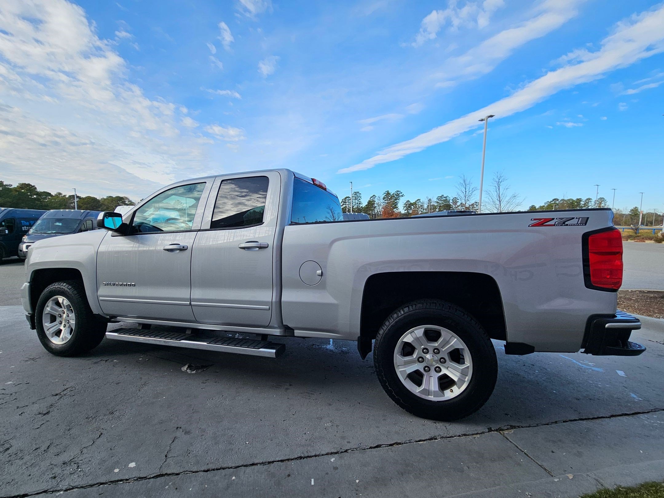Used 2018 Chevrolet Silverado 1500 LT w/ All Star Edition image 5