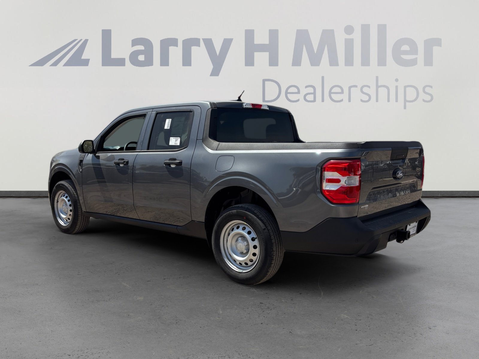 New 2026 Ford Maverick XL image 3