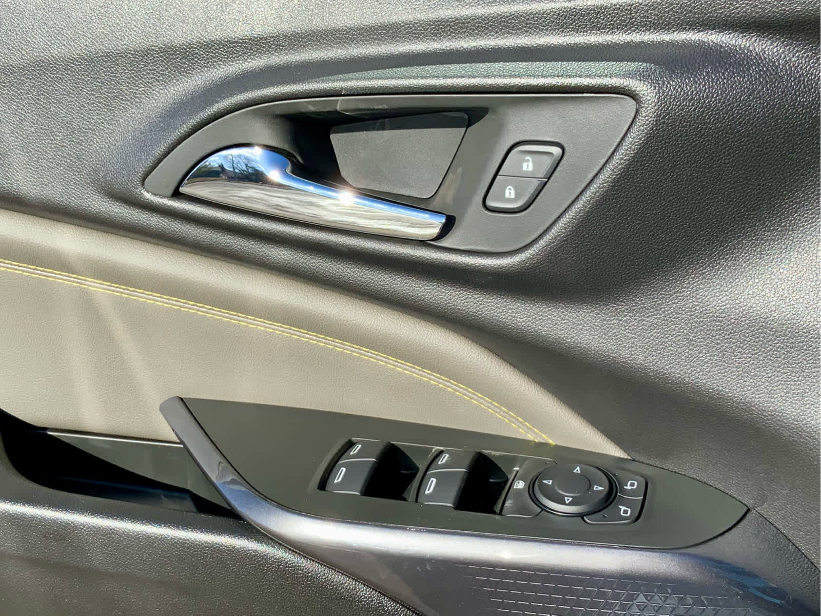 New 2026 Chevrolet Trax ACTIV w/ Driver Confidence Package FWD image 46