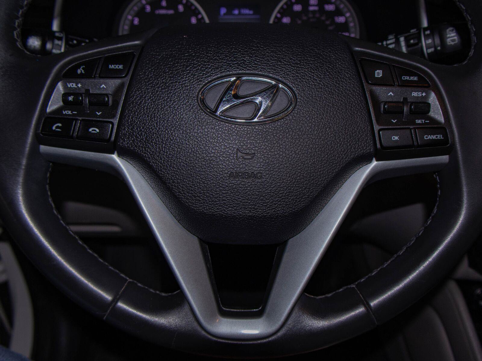 Used 2021 Hyundai Tucson Sport FWD image 11