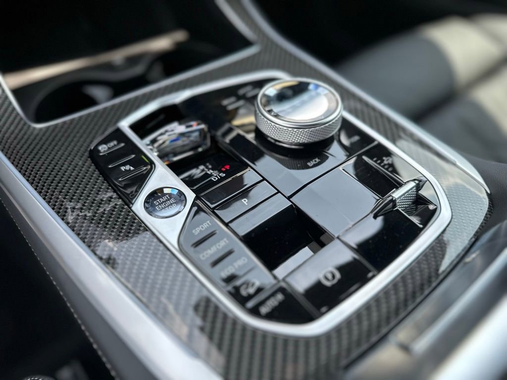 New 2026 BMW X5 M60i w/ Executive Package image 38