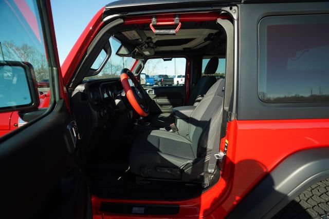 Used 2024 Jeep Wrangler Sport S image 11